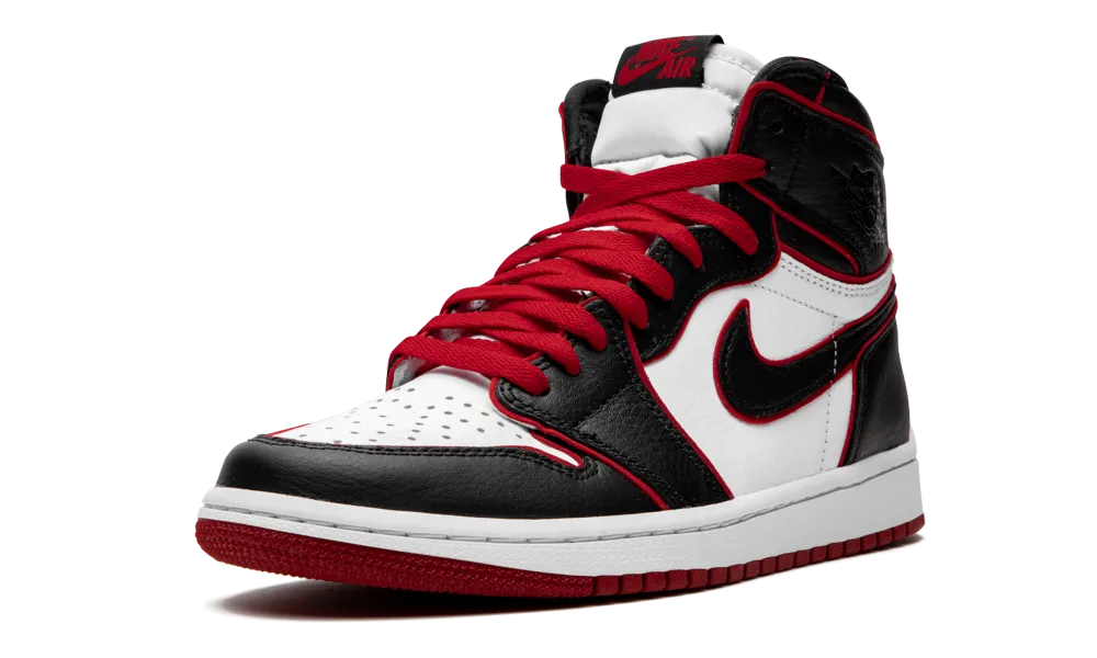 Air Jordan 1 Retro High Bloodline