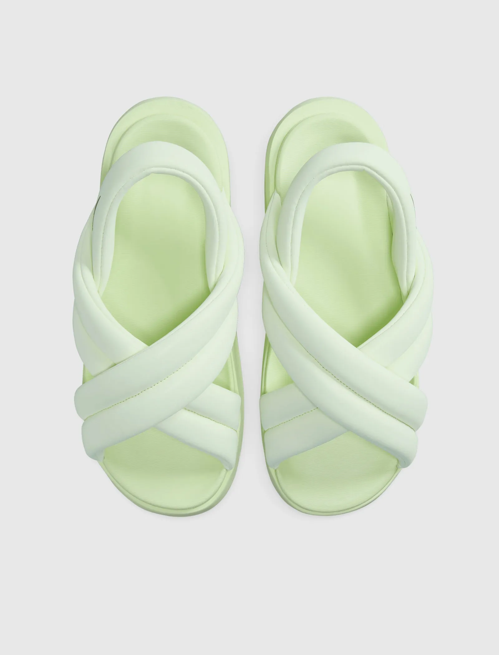 AIR MAX ISLA SANDAL BARELY VOLT