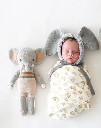 Cuddle   Kind Evan the Elephant | Little