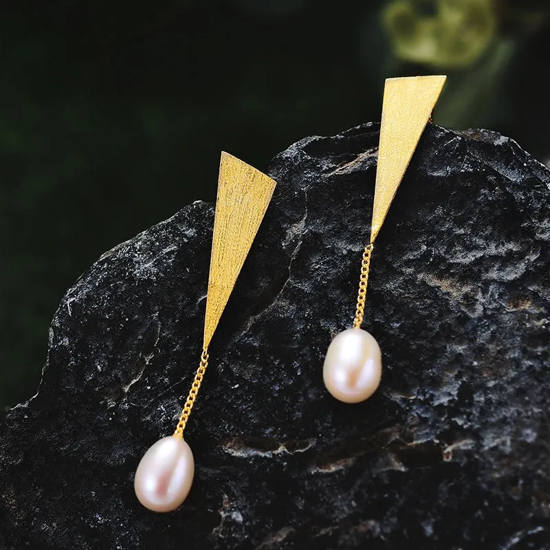 Exclamation Pearl - Dangle Earrings