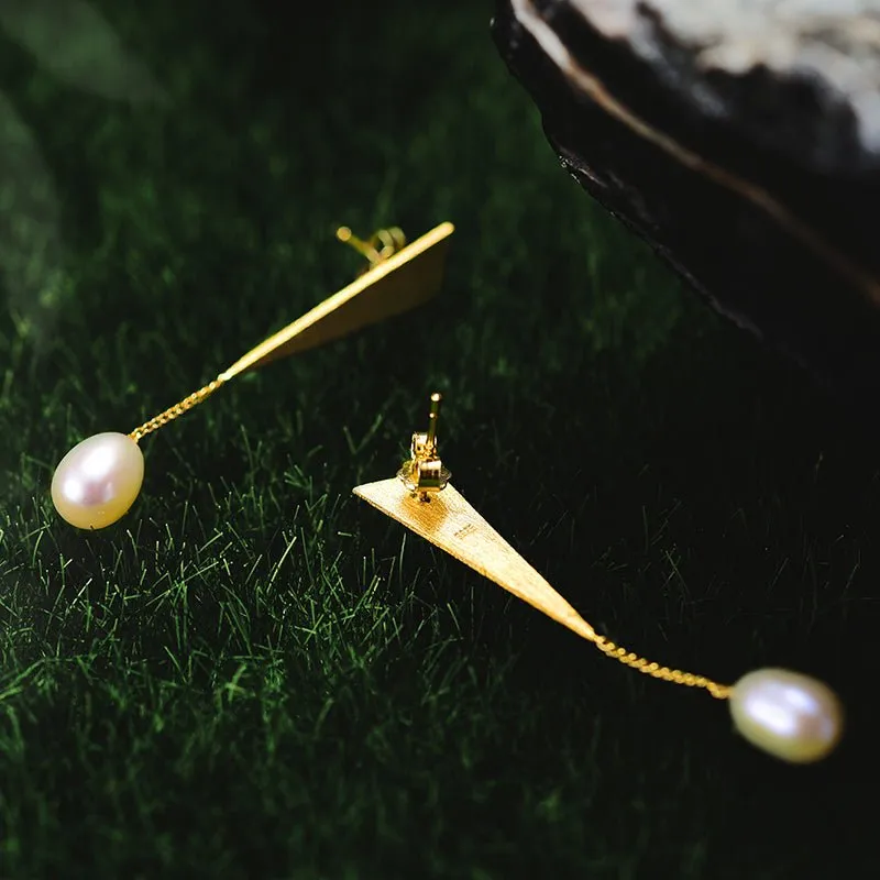 Exclamation Pearl - Dangle Earrings