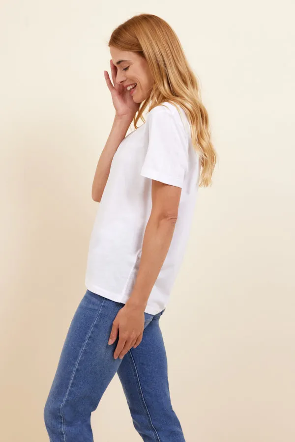 Majestic Lyocell Cotton Semi Relaxed Short Sleeve V-Neck in Blanc