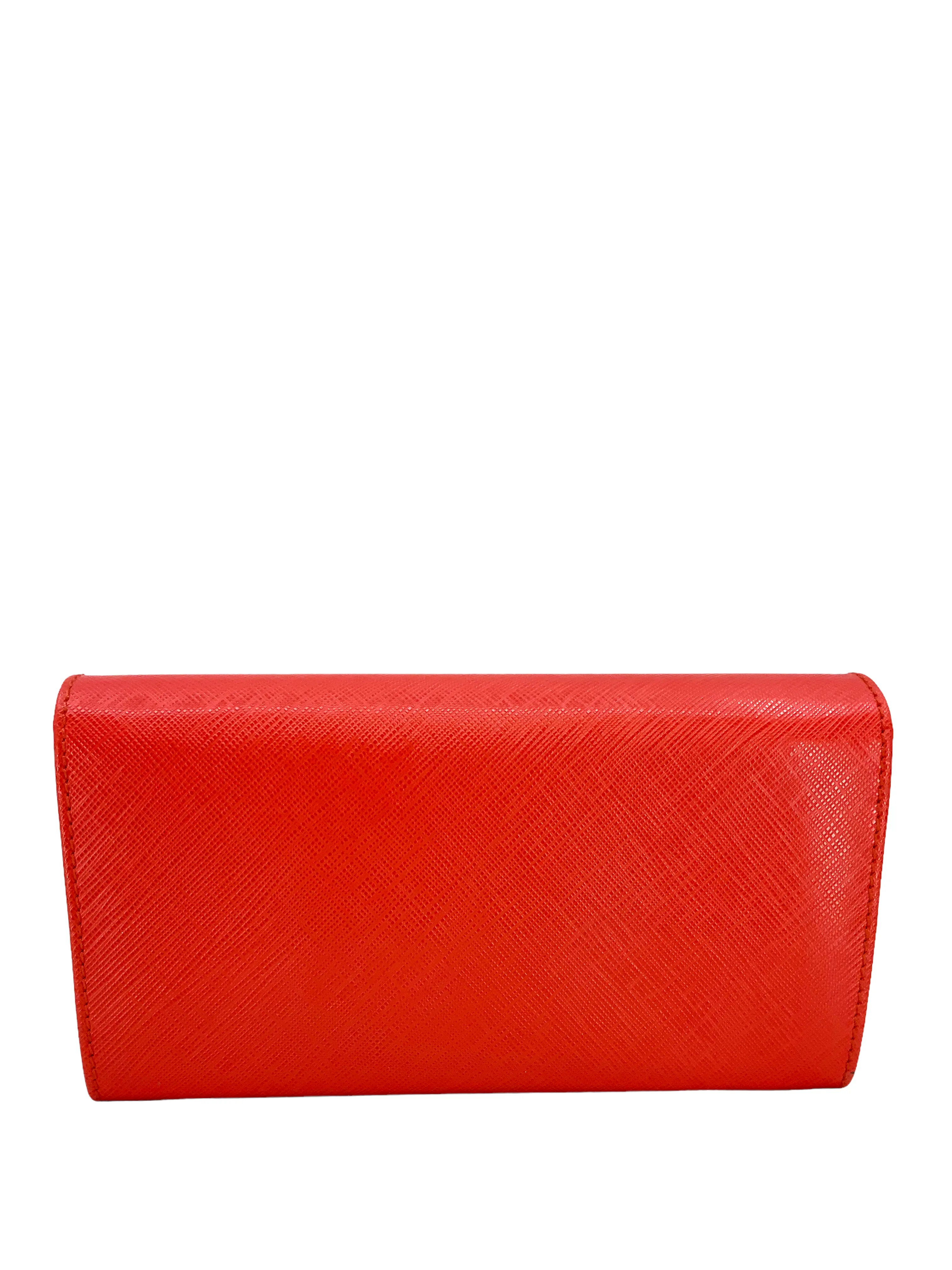 Salvatore Ferragamo Lava Pebbled Calf Gancini Long Wallet