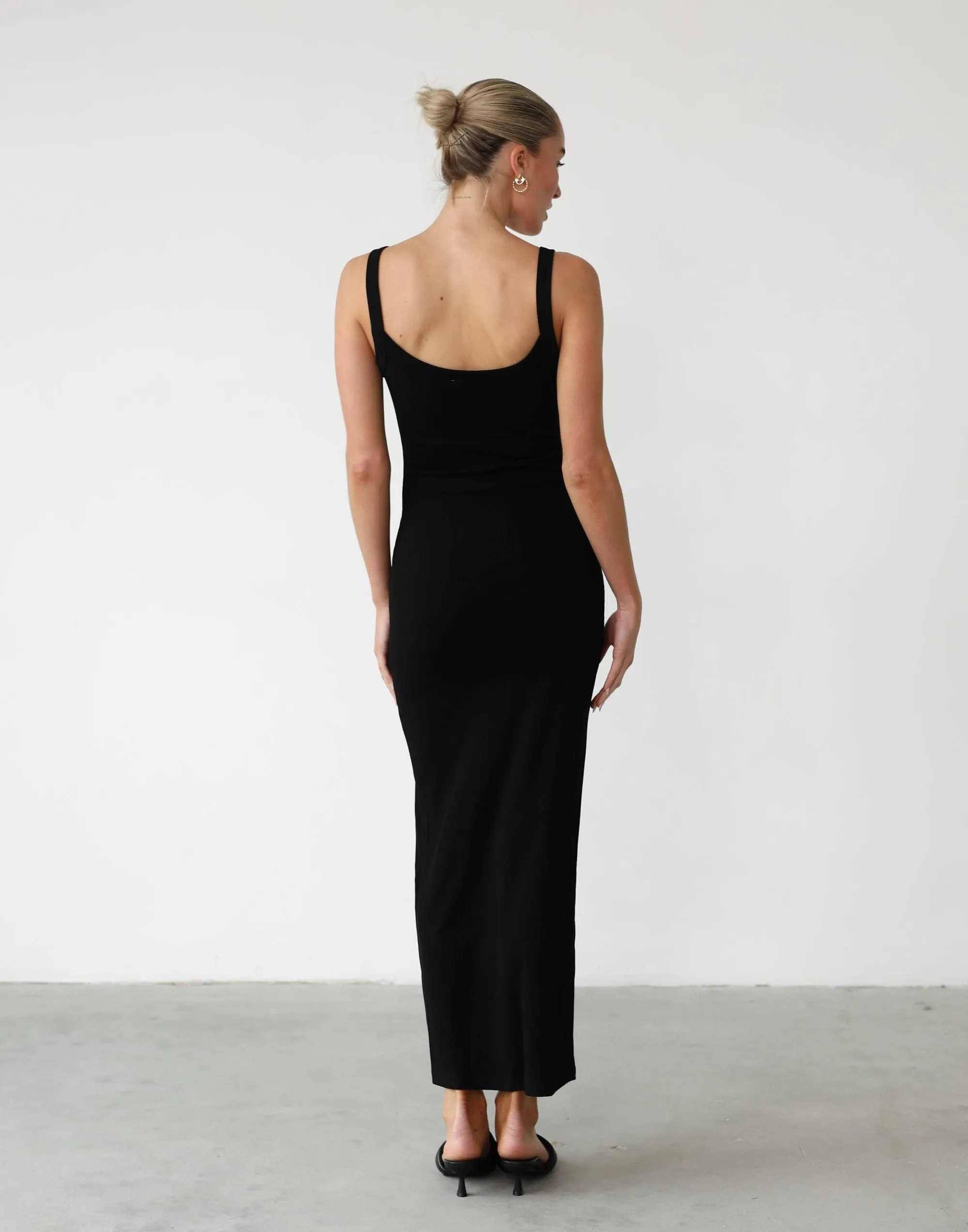 Skyler Maxi Dress (Black)